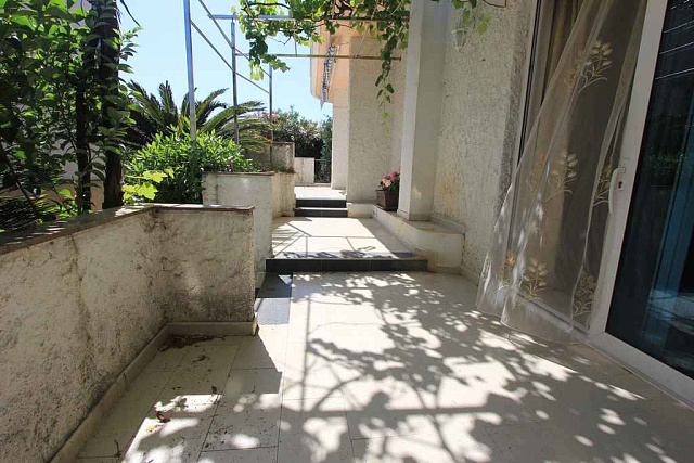 Apartment mit einem Studio im Inneren und einem Innenhof — photo 11