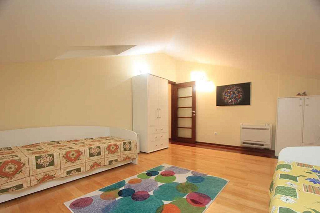 Geräumige Wohnung im Zentrum von Budva — photo 7
