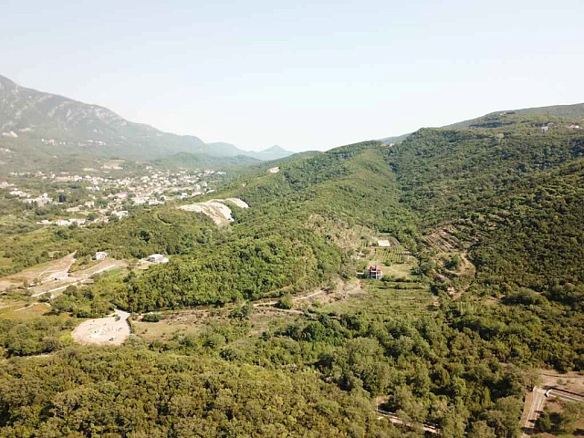 Grundstück in Radanovići, 83.000 m² — photo 4