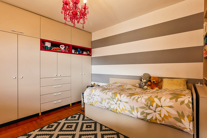 Luxuriöse Maisonette-Wohnung in Budva