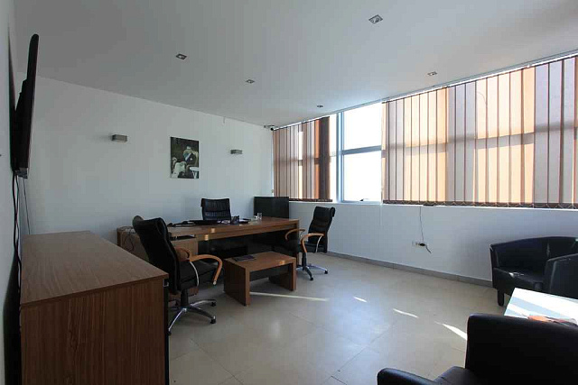 Gewerbefläche in bester Lage in Budva — photo 9