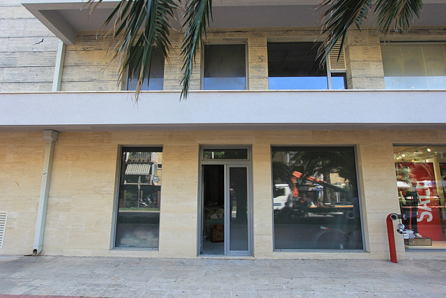 3417 Budva Budva Commerce property 210-268m2 — photo 2