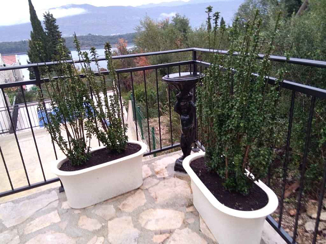 Wohnungen in Bogisici — photo 23