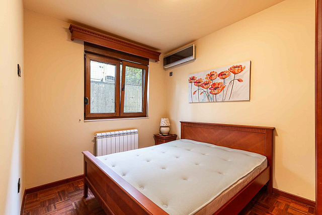 Dreizimmerwohnung zum Verkauf in Stoliv in erster Meereslinie — photo 22