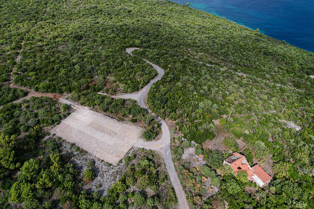 Plot in Bigova — photo 20