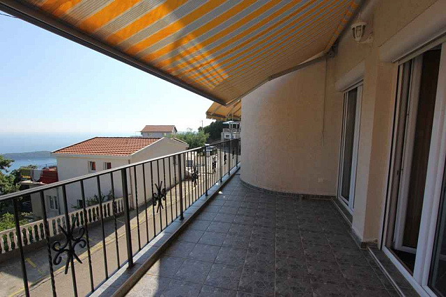 Wohnung in Budva — photo 14