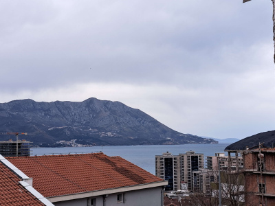 Apartment mit zwei Schlafzimmern und Meerblick in Budva