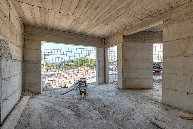 Zu verkaufen: Gewerbeobjekt mit Meerblick und 5 Parkplätzen in Kumbor, Herceg Novi!