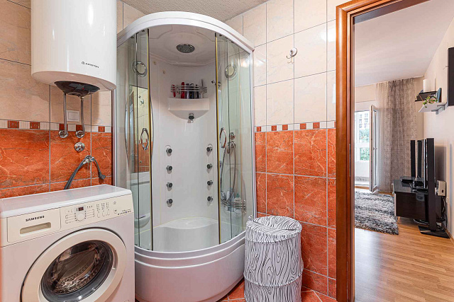Wohnung mit 2 Schlafzimmern in Bečići — photo 21