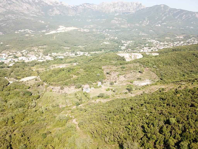 Grundstück in Radanovići, 83.000 m² — photo 6