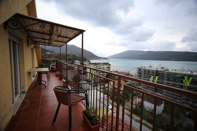 Wohnung in Herceg Novi-Meljine — photo 16