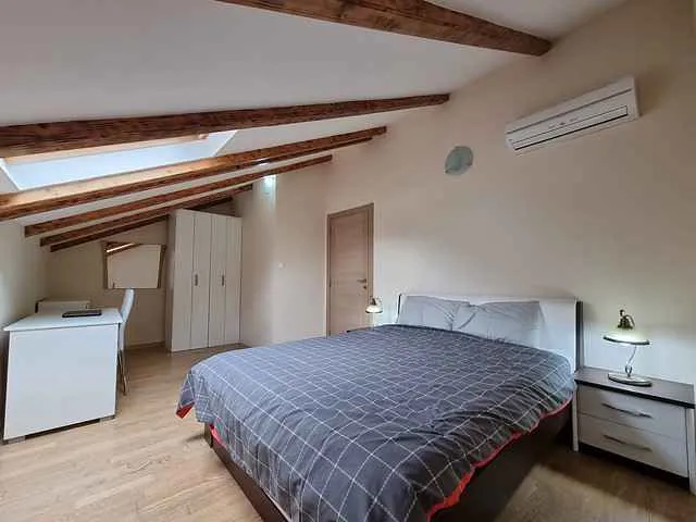Geräumige Wohnung mit 4 Schlafzimmern in Bečići — 137 m²