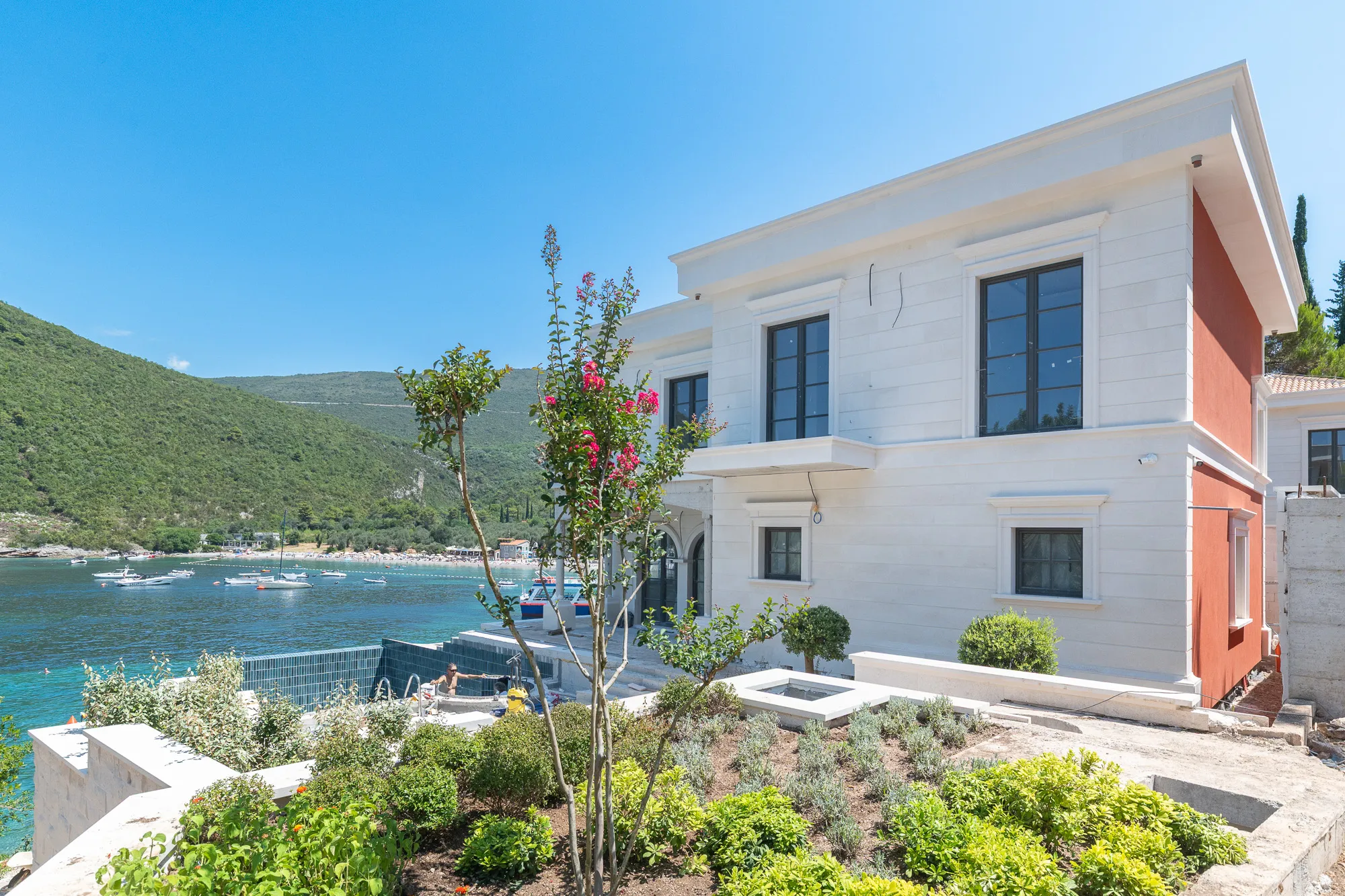 Luxuriöse Villa in erster Reihe am Meer Lustica, Herceg-Novi