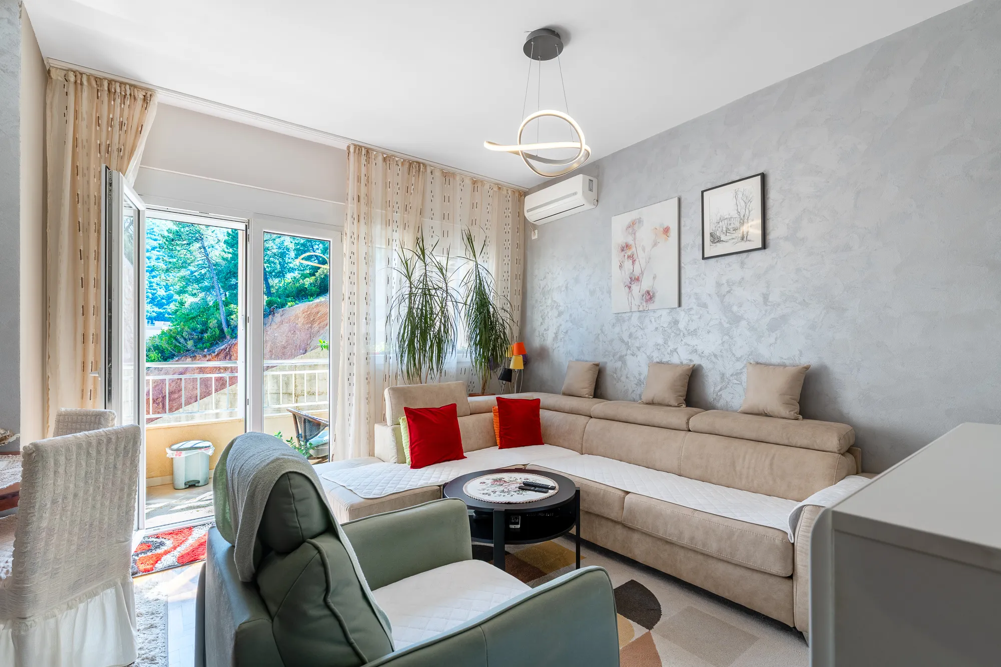 Ein-Zimmer-Wohnung – eine ausgezeichnete Investition in Budva.