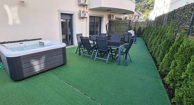 Schöne Wohnung in Djenovici mit Meerblick — photo 8