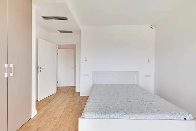 LUXURIÖSE 3-ZIMMER-WOHNUNG MIT ATEMBERAUBENDEM MEERBLICK — photo 17