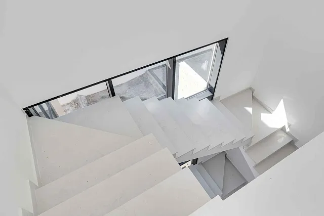 Modernes Haus in Bar mit Terrasse und 3 Schlafzimmern — photo 40