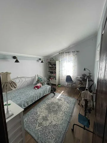 Ein dreistöckiges Haus in Dobre Vode — photo 30