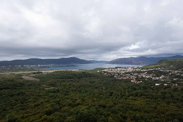 LUXURIÖSE 3-ZIMMER-WOHNUNG MIT ATEMBERAUBENDEM MEERBLICK — photo 38