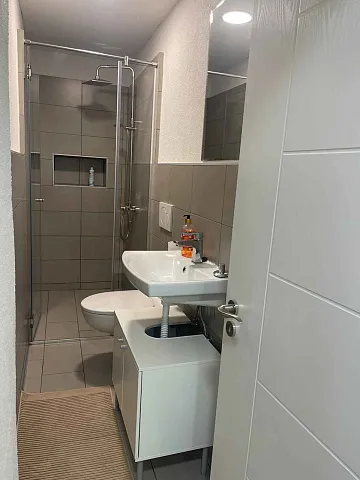 Wohnung 100m2 in Herceg Novi, nur 230 m von der Küste entfernt — photo 9