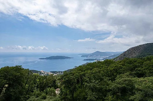 Grundstück 2414 m² – Kuljače, Budva | UTU für 4 touristische Gebäude — photo 3