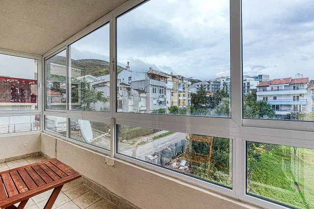 Wohnung mit 2 Schlafzimmern in Bečići — photo 11