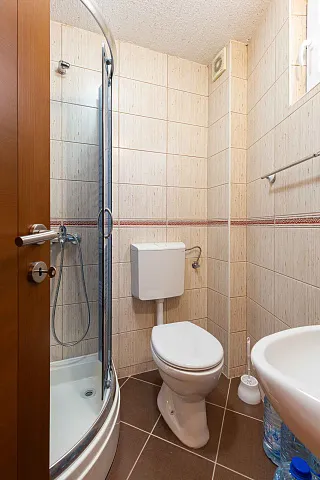 Wohnung mit 2 Schlafzimmern in Bečići — photo 18
