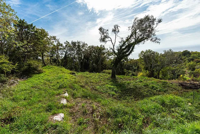 Grundstück zum Verkauf in Reževići, 975 m² — photo 9