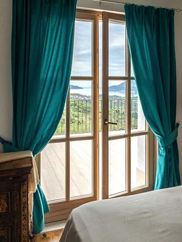 Villa mit Pool und Panoramablick auf das Meer — 354 m² — photo 23