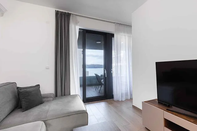 Ein-Zimmer-Wohnung in Bečići – Vollständig Möbliert! — photo 13