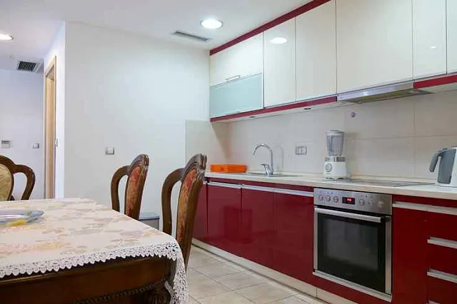 Apartment mit zwei Schlafzimmern und Meerblick in Kotor — photo 7
