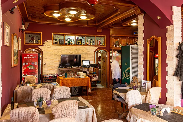 Restaurant im Zentrum von Budva — photo 4