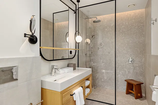 ZUM VERKAUF STEHT EINE LUXURIÖSE ZWEIZIMMERWOHNUNG — photo 14