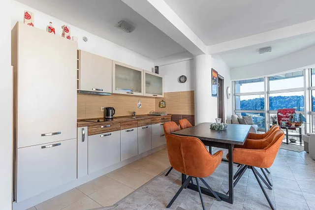 71 m² Wohnung mit Panoramablick auf das Meer in Bečići