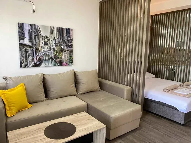 Studio-Apartment mit seitlichem Meerblick in Blizikuce