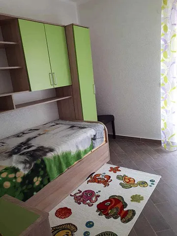 Haus mit drei Wohnungen in Zagrađe, Sutomore — 450 m² — photo 8