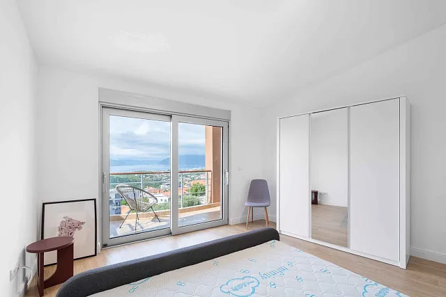 Luxuriöses Penthouse mit spektakulärem Meerblick — photo 9
