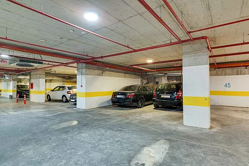 GARAGEN ZUM VERKAUF IN BUDVA – ERWEITERTER STADTZENTRUMSBEREICH