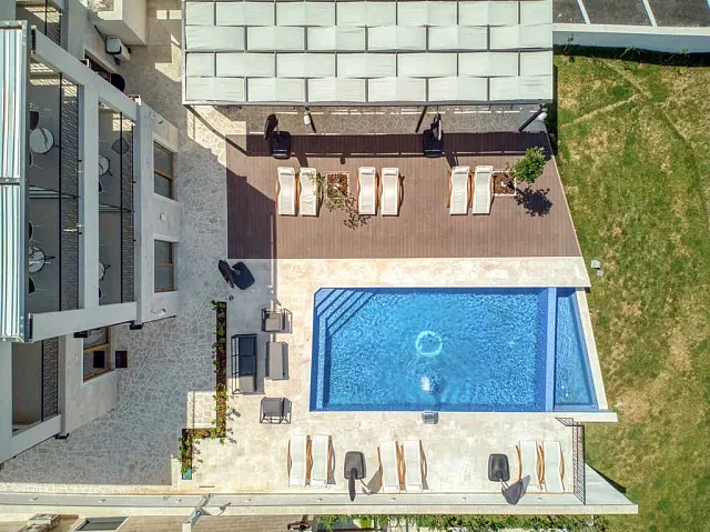 4461 Budva Blizikuce Vila 5r 450m2 — photo 3