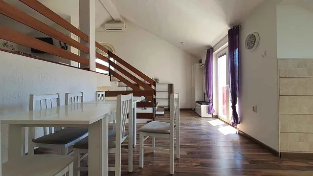 Zu verkaufen Wohnung in Herceg Novi mit Meerblick — photo 4
