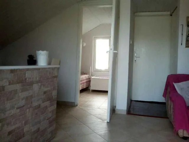 Wohnung in Genovice — photo 4