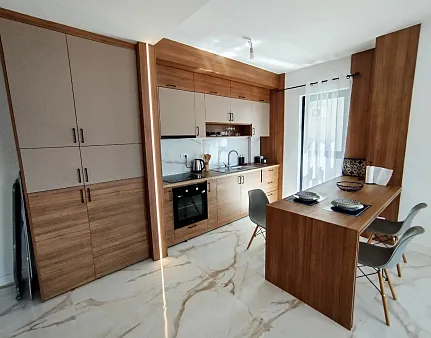 Einzimmerwohnung mit Meerblick — Rafailovići