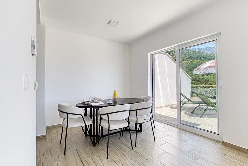 Luxuswohnung in Bečići – Komfort und Prestige vereint