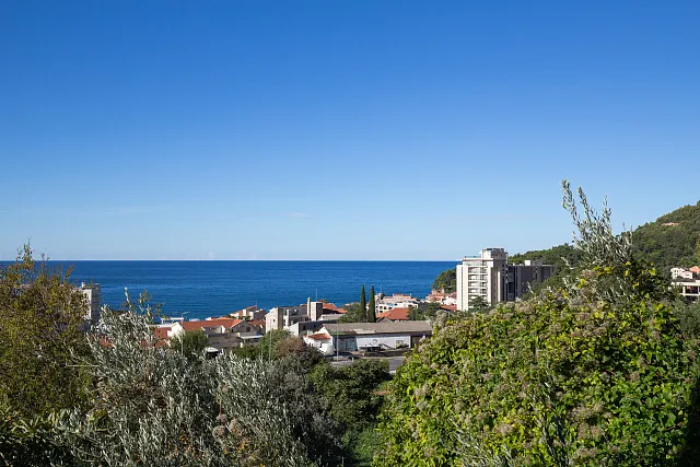 Duplex-Wohnung mit Mittelmeersicht in Petrovac, 104 m² — photo 5