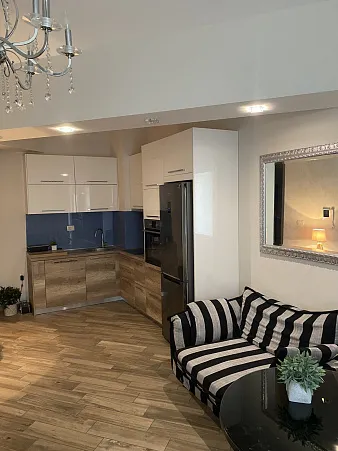 Zweizimmerwohnung zum Verkauf im Zentrum von Budva