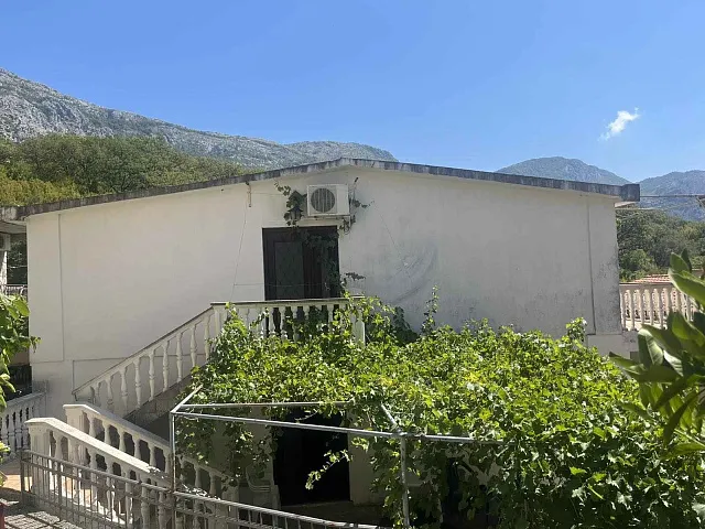 Zweistöckiges Haus zum Verkauf in Buljarica — photo 9