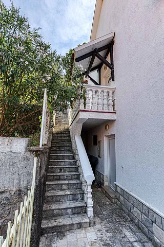 Haus nur 50 Meter vom Meer entfernt – Stoliv — photo 12