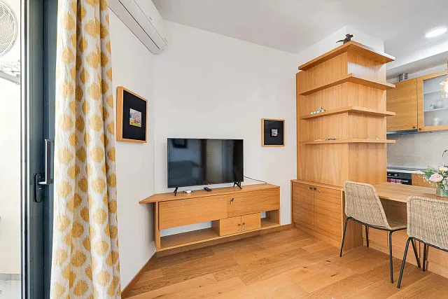 Moderne, komplett möblierte Wohnung zum Verkauf in Bečići — photo 8