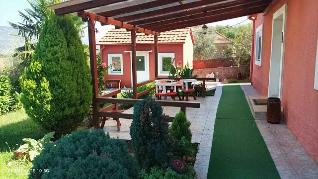 Einstöckiges Steinhaus 132 m² – Danilovgrad, Montenegro