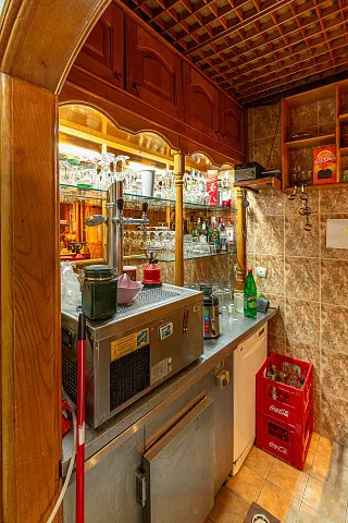 Restaurant im Zentrum von Budva — photo 10
